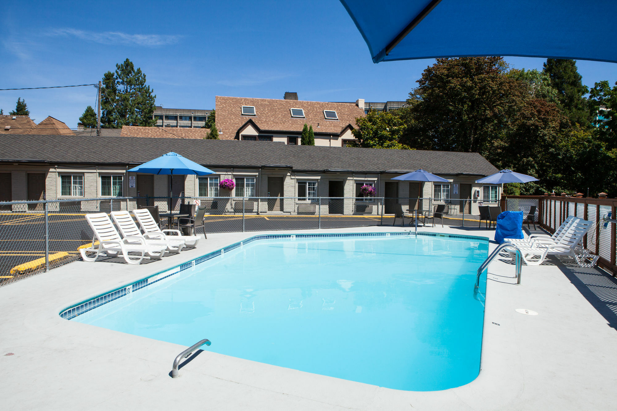 Travelodge By Wyndham Eugene Downtown/University Of Oregon Exterior foto